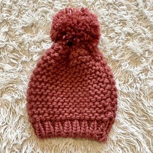 Mauve knit Pom Pom beanie